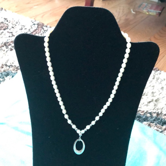 Charming Genuine Cultured Pearls 5-8mm Necklace - Picture 1 of 4